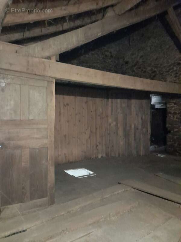 Maison à RIEUPEYROUX