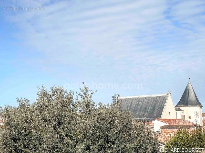 Appartement à SAINT-MARTIN-DE-RE