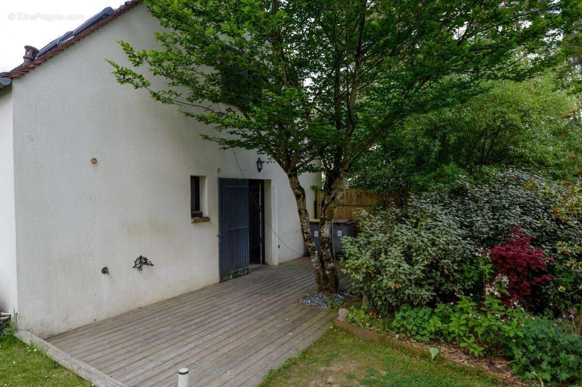 Maison à ARBONNE-LA-FORET