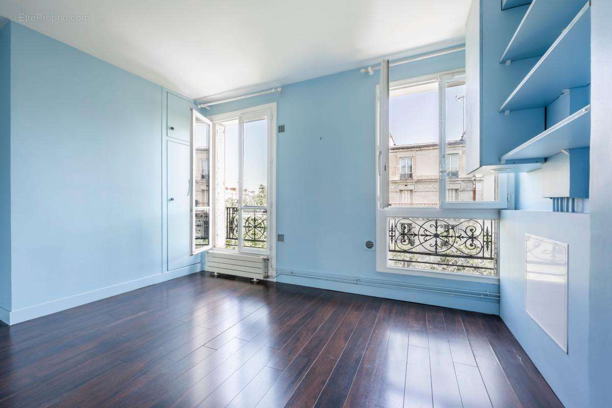 Appartement à PARIS-12E