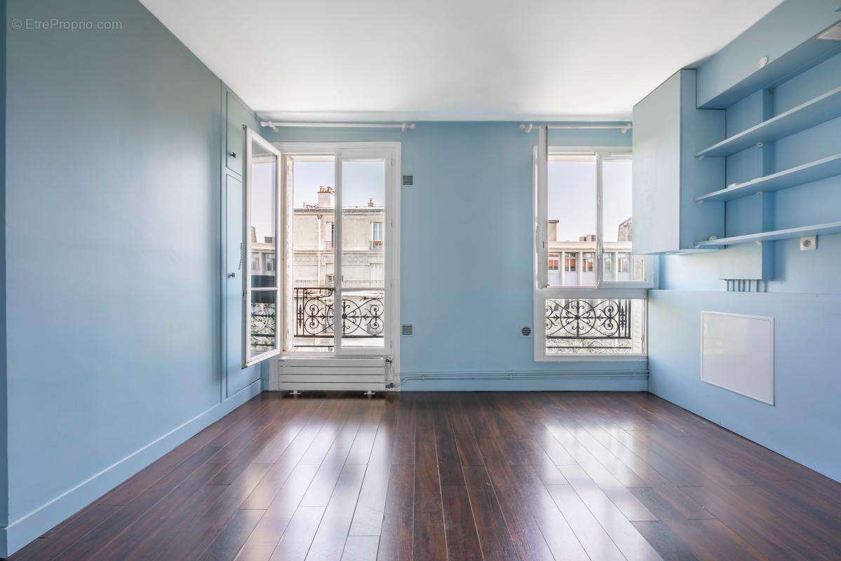 Appartement à PARIS-12E