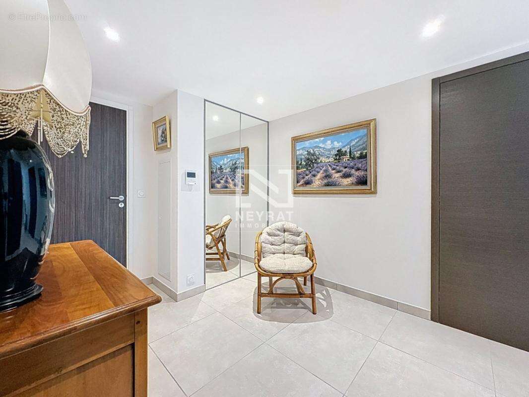 Appartement à SAINT-RAPHAEL