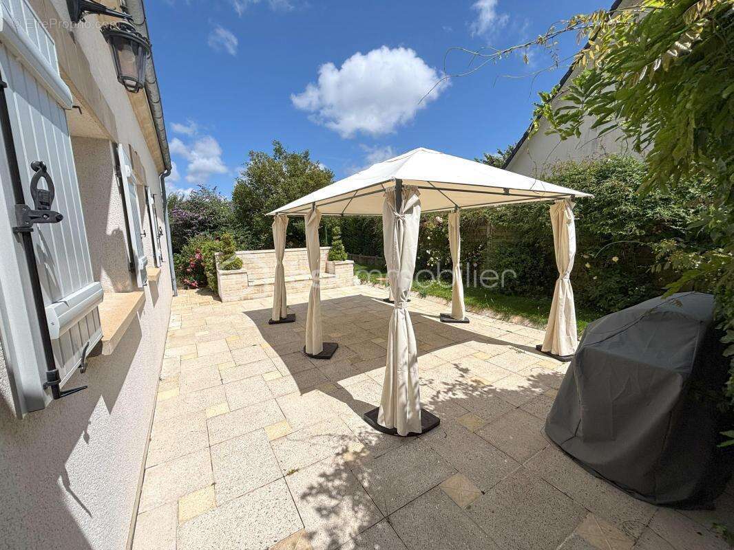 Maison à SAINT-REMY-BOSCROCOURT