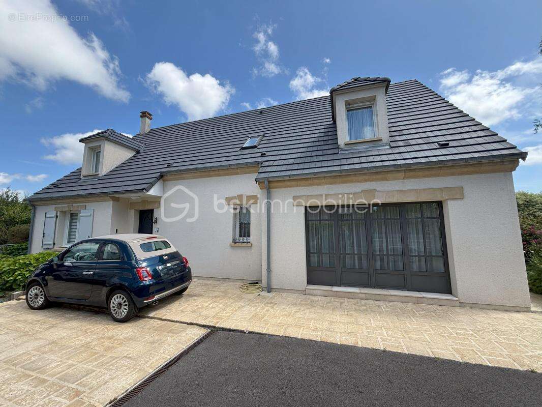 Maison à SAINT-REMY-BOSCROCOURT