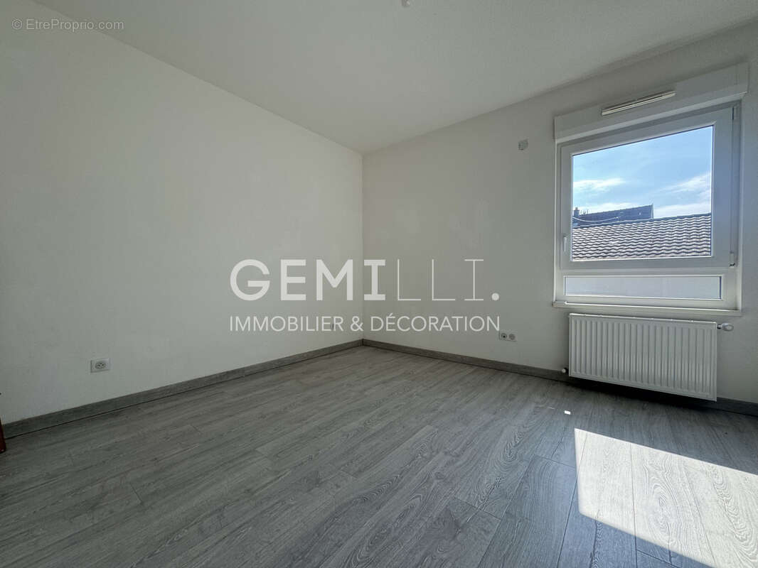 Appartement à VILLAGE-NEUF