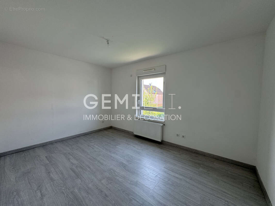 Appartement à VILLAGE-NEUF