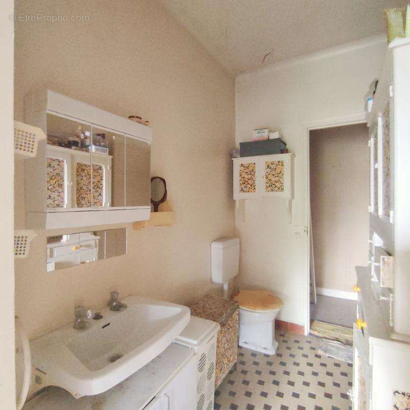 Maison à L'HAY-LES-ROSES