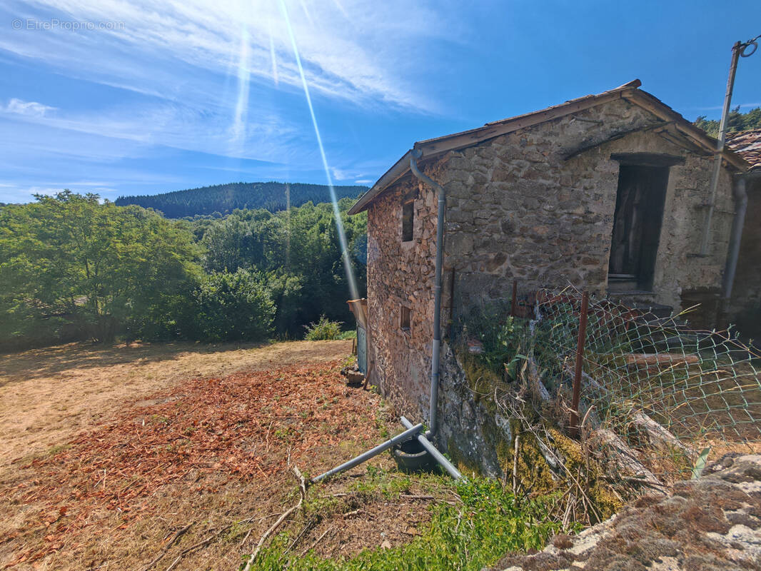 Maison à VERNOUX-EN-VIVARAIS