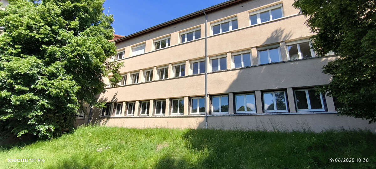 Appartement à SAINT-GENEST-MALIFAUX