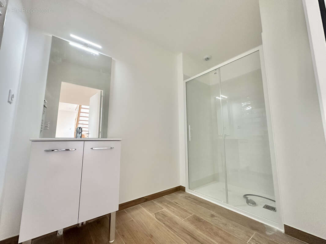 Appartement à MONTVILLE