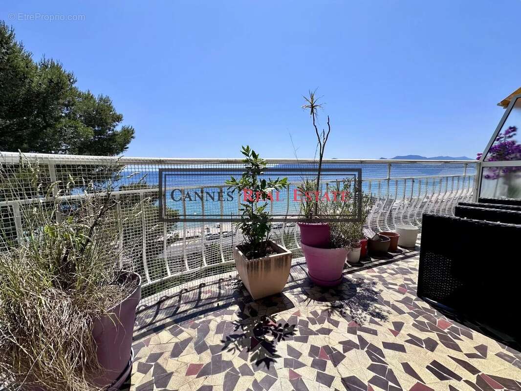 Appartement à CANNES
