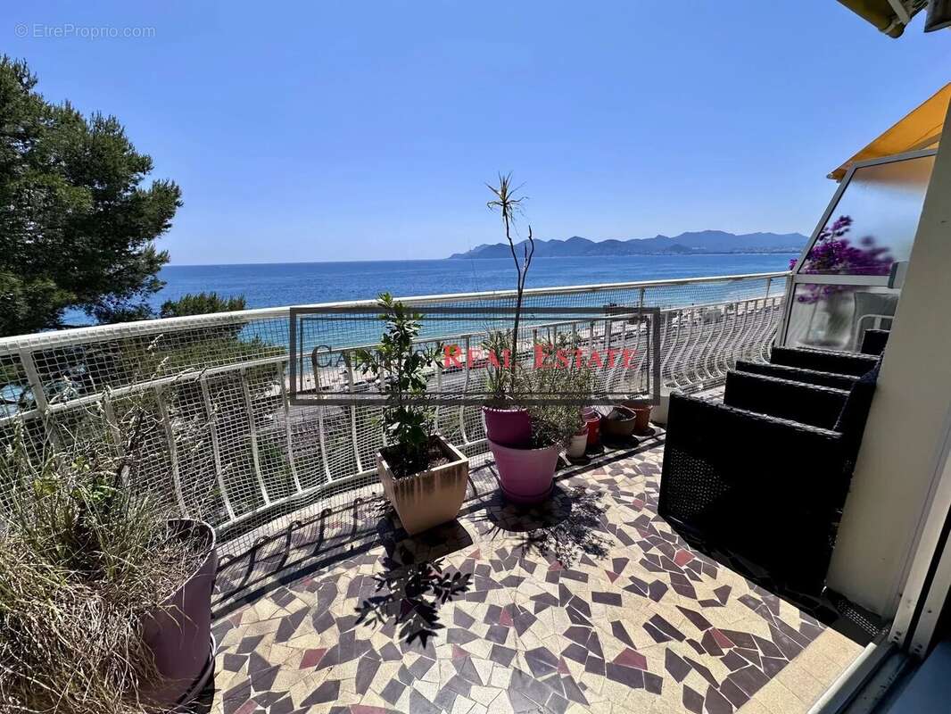 Appartement à CANNES