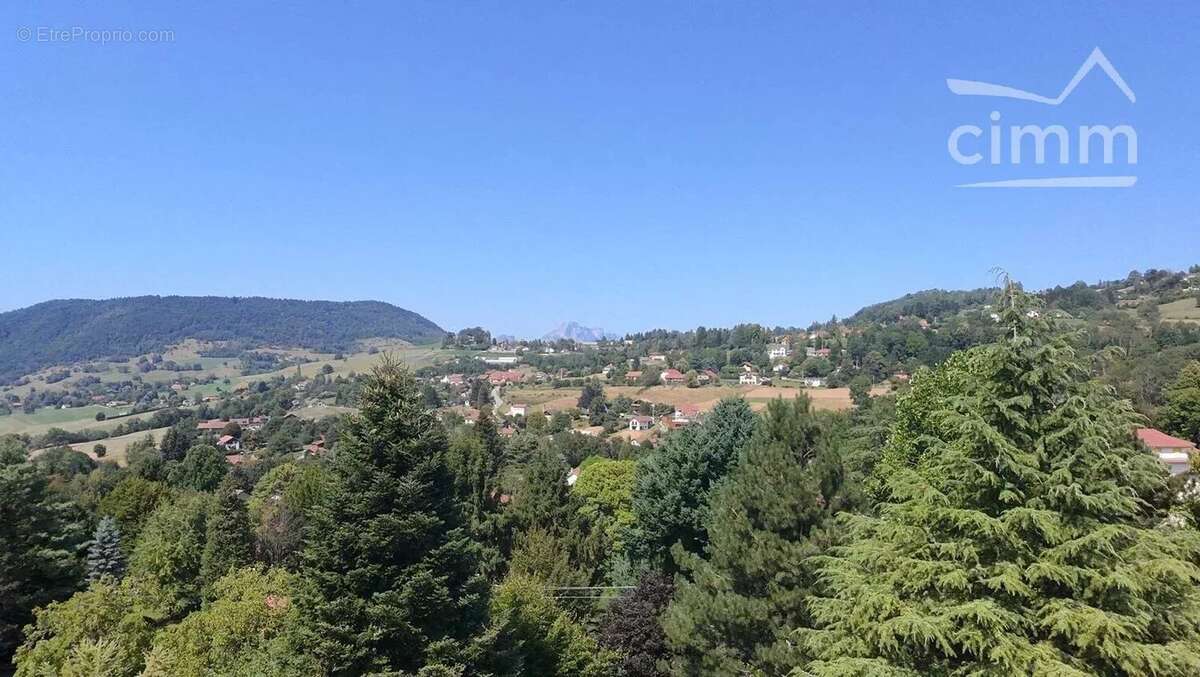 Terrain à SAINT-MARTIN-D&#039;URIAGE