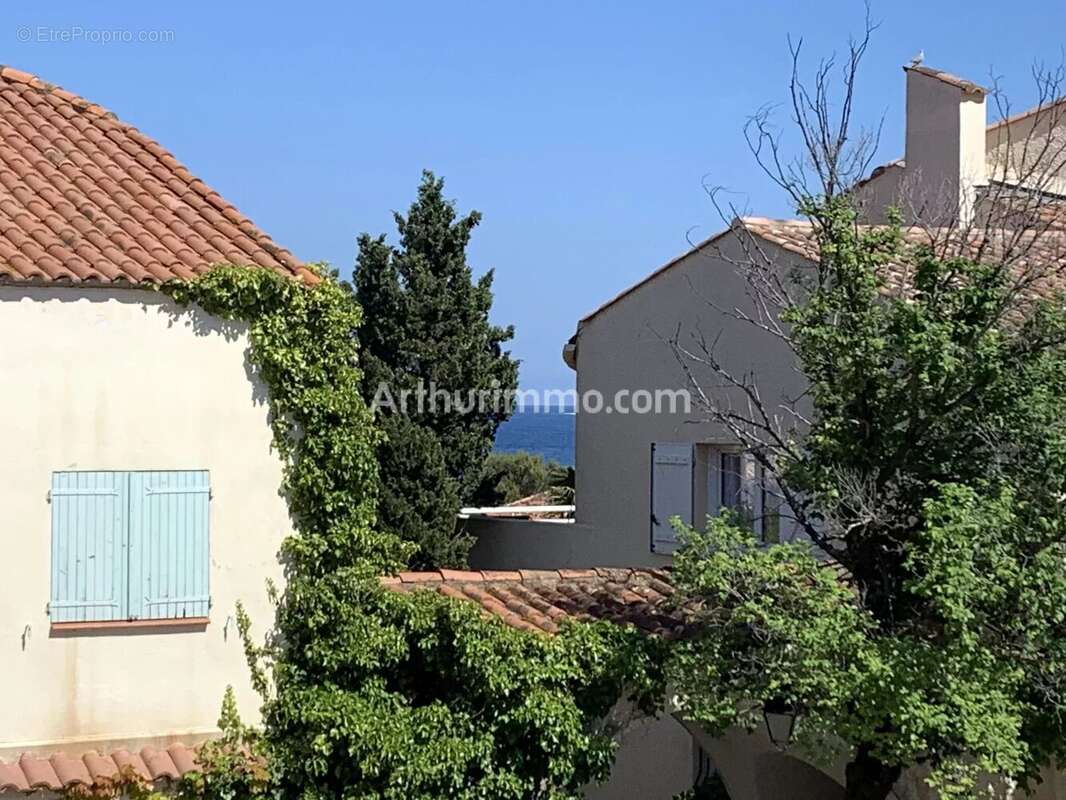 Maison à LES ISSAMBRES