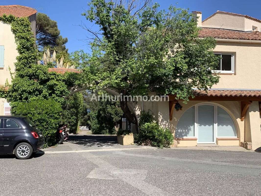 Maison à LES ISSAMBRES