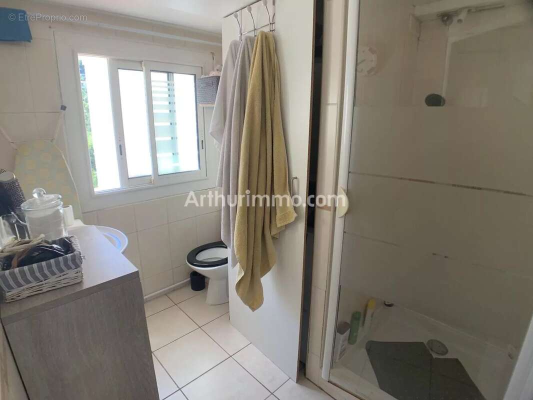 Maison à LES ISSAMBRES