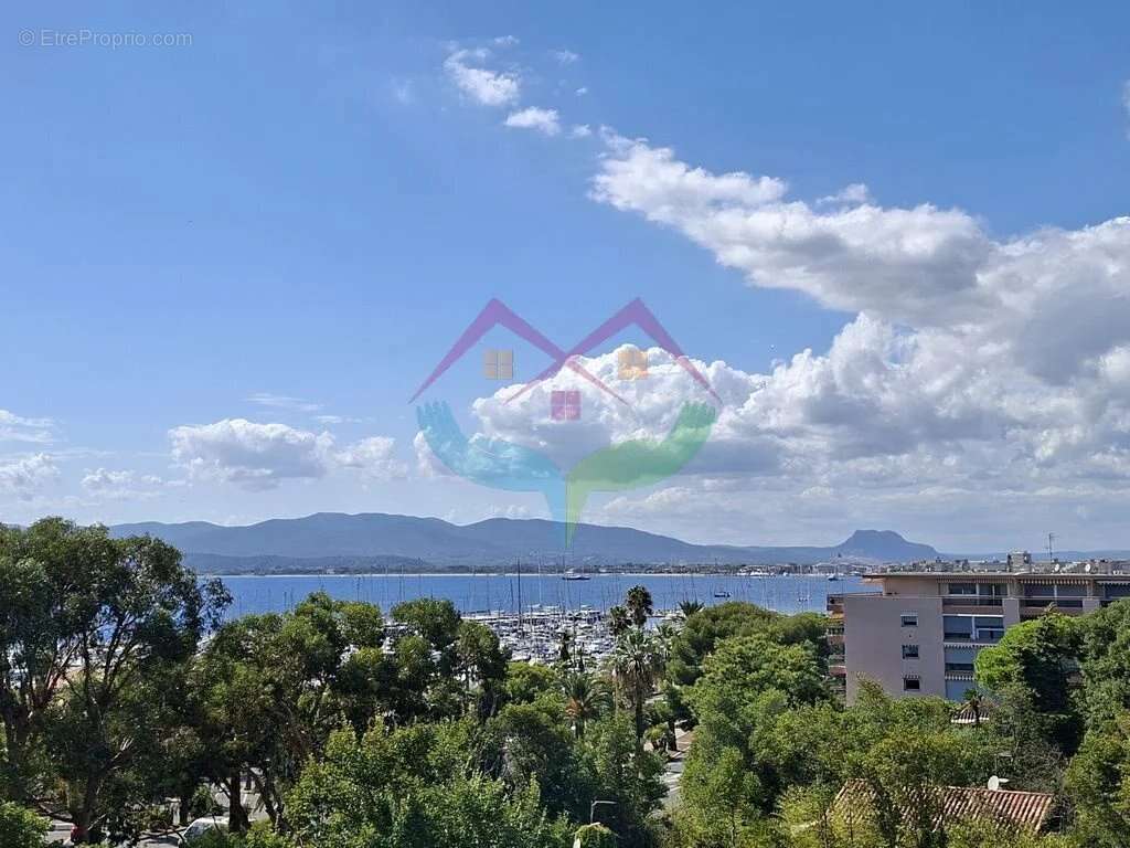 Appartement à SAINT-RAPHAEL