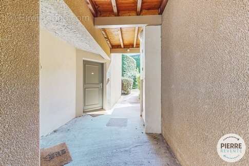 Appartement à MARCY-L&#039;ETOILE