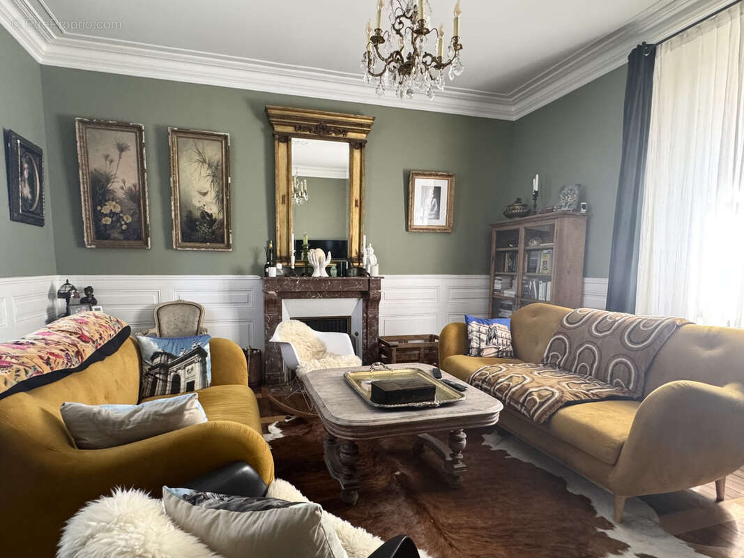 Maison à CHARTRES-DE-BRETAGNE