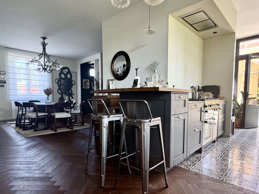 Maison à CHARTRES-DE-BRETAGNE