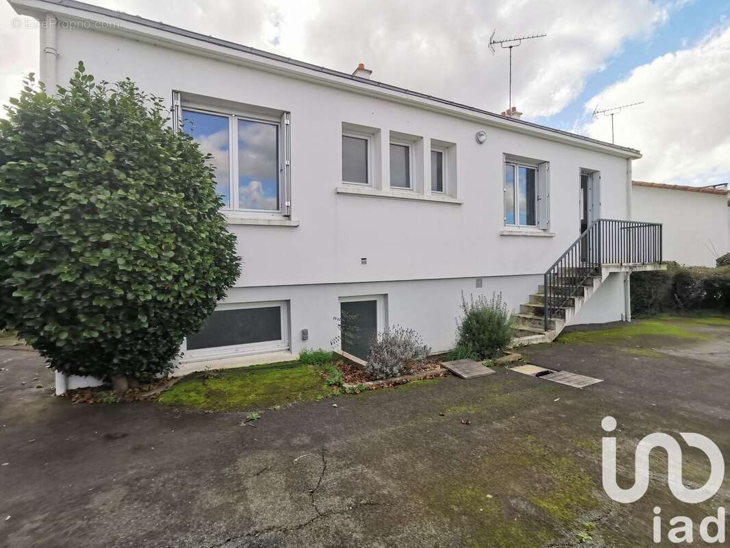 Photo 2 - Maison à SALIGNY