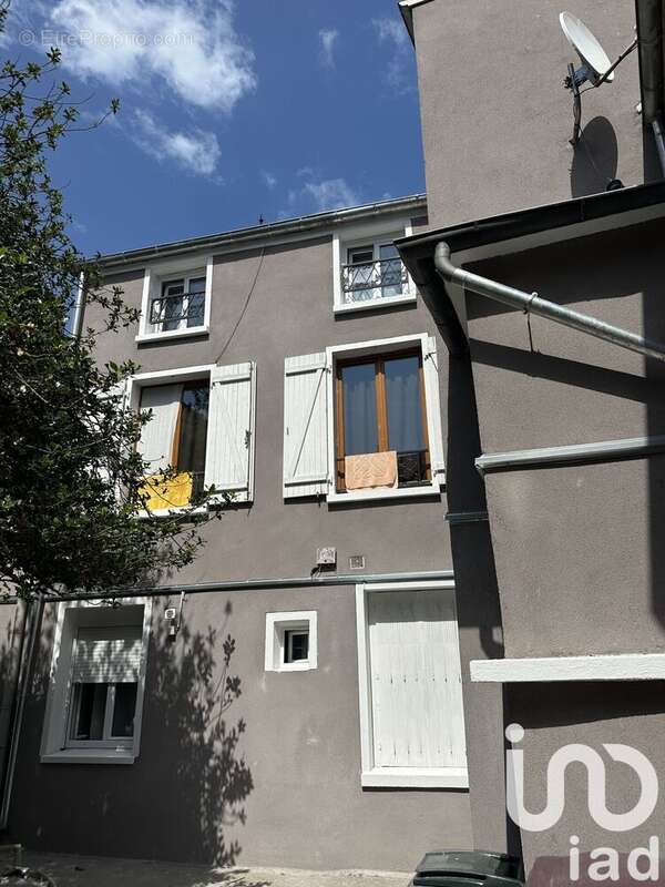 Photo 6 - Appartement à SAVIGNY-SUR-ORGE