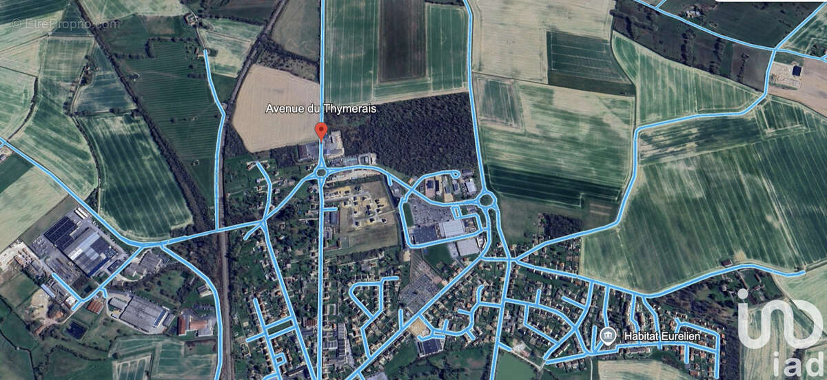 Photo 3 - Terrain à LA LOUPE