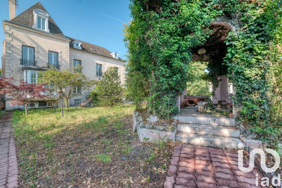 Photo 2 - Maison à VILLEMOMBLE