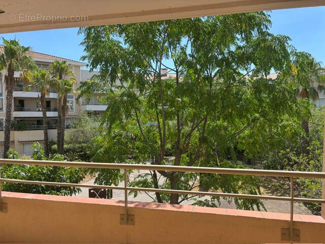 Appartement à HYERES