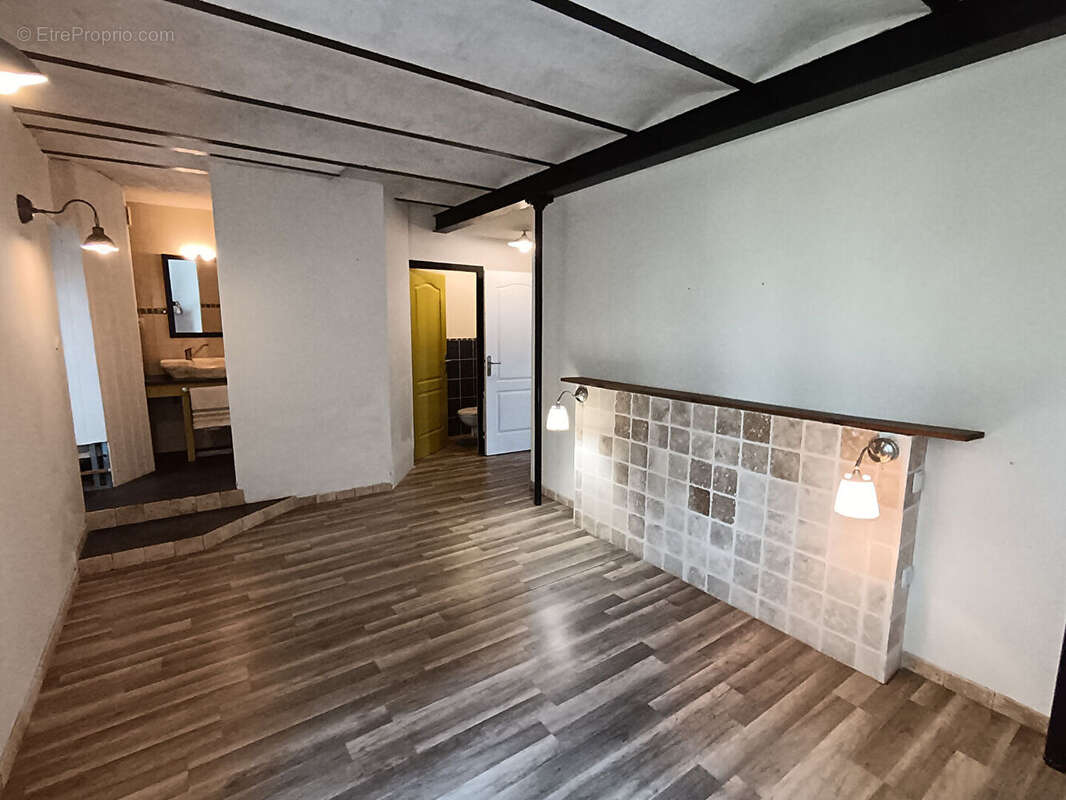 Maison à CASTELSARRASIN