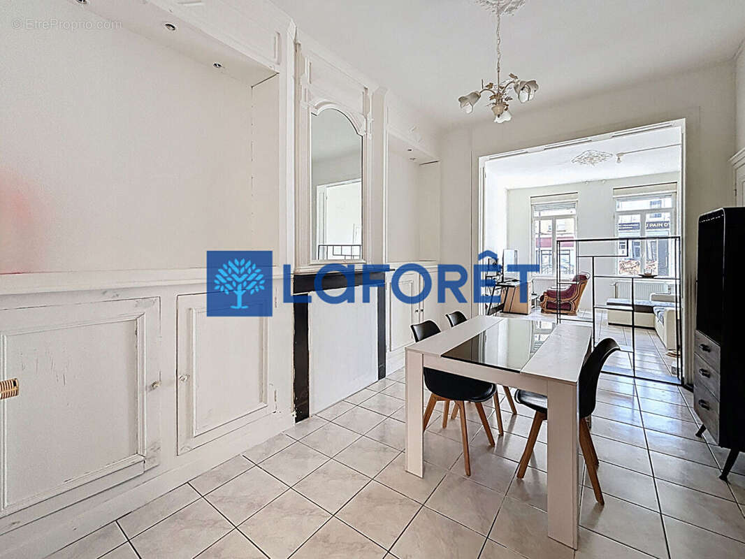 Maison à BRUAY-SUR-L&#039;ESCAUT