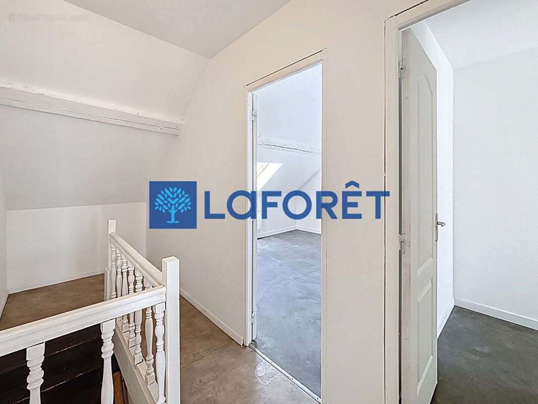 Maison à BRUAY-SUR-L&#039;ESCAUT