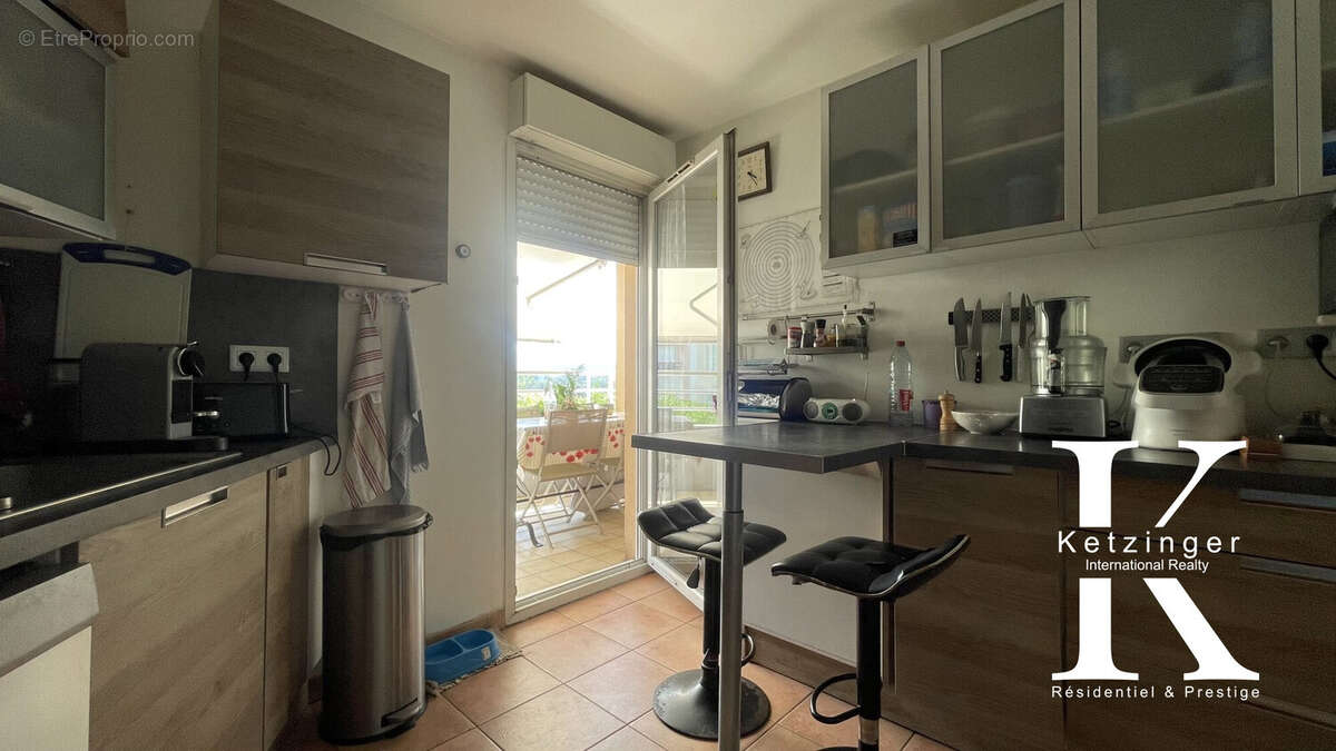 Appartement à LE CANNET