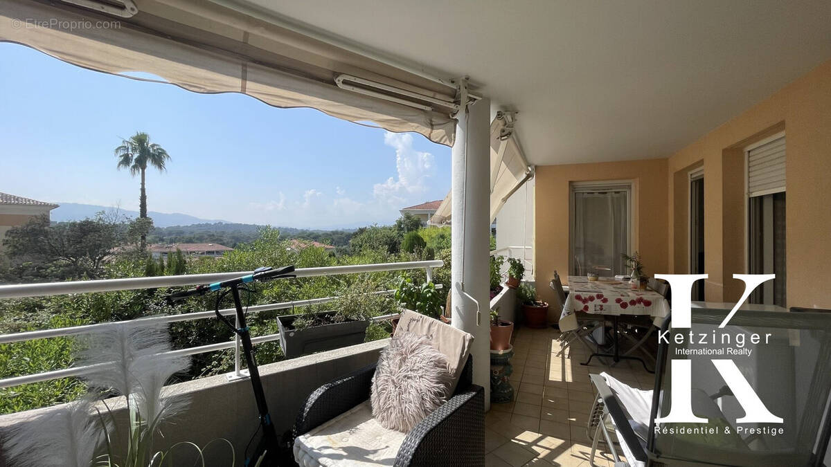 Appartement à LE CANNET