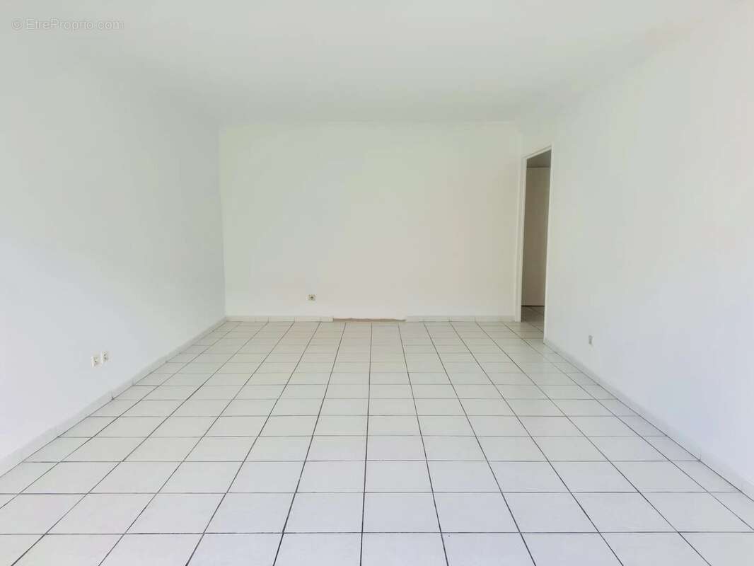 Appartement à CAGNES-SUR-MER