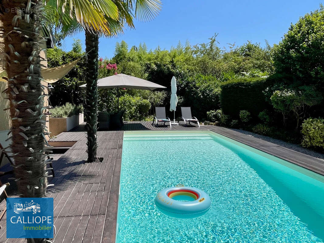 Maison à LE PIAN-MEDOC