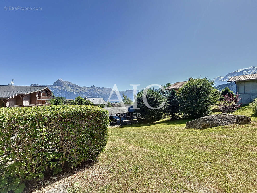 Appartement à DEMI-QUARTIER