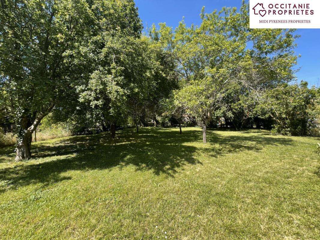 Maison à LEZAT-SUR-LEZE