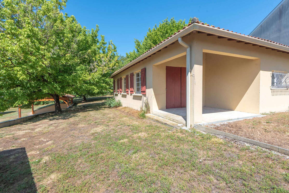 Maison à CAMBLANES-ET-MEYNAC