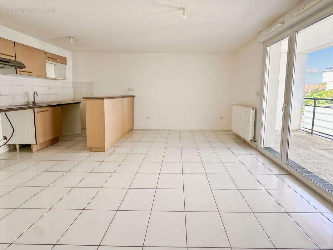 Appartement à COLOMIERS