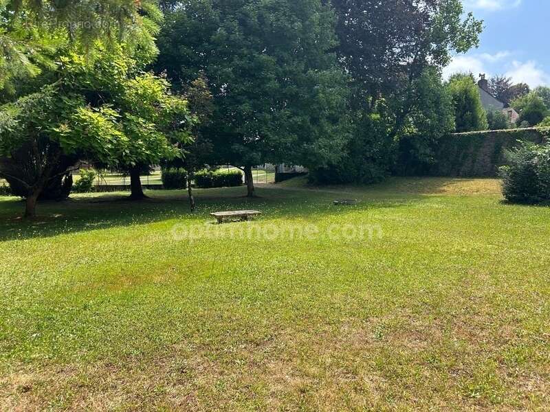 Appartement à SAINT-YRIEIX-LA-PERCHE