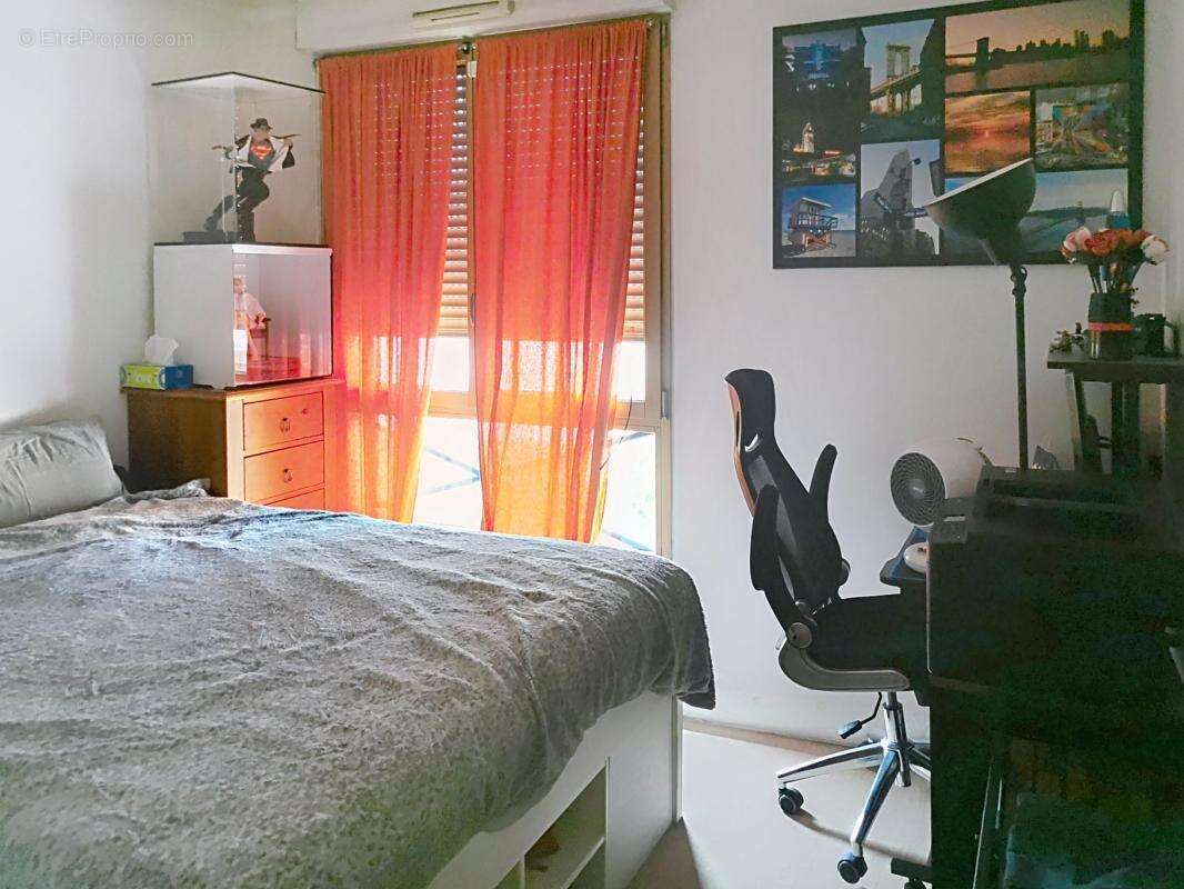 Appartement à LE PERREUX-SUR-MARNE