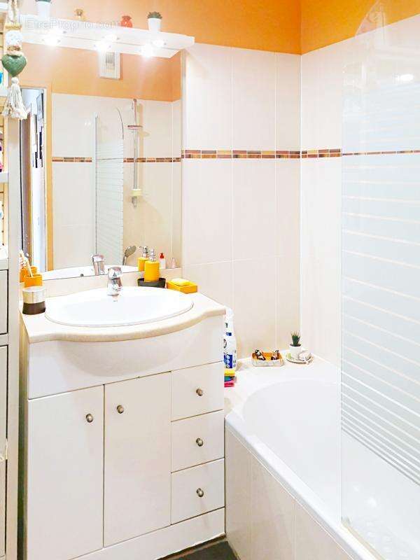 Appartement à LE PERREUX-SUR-MARNE