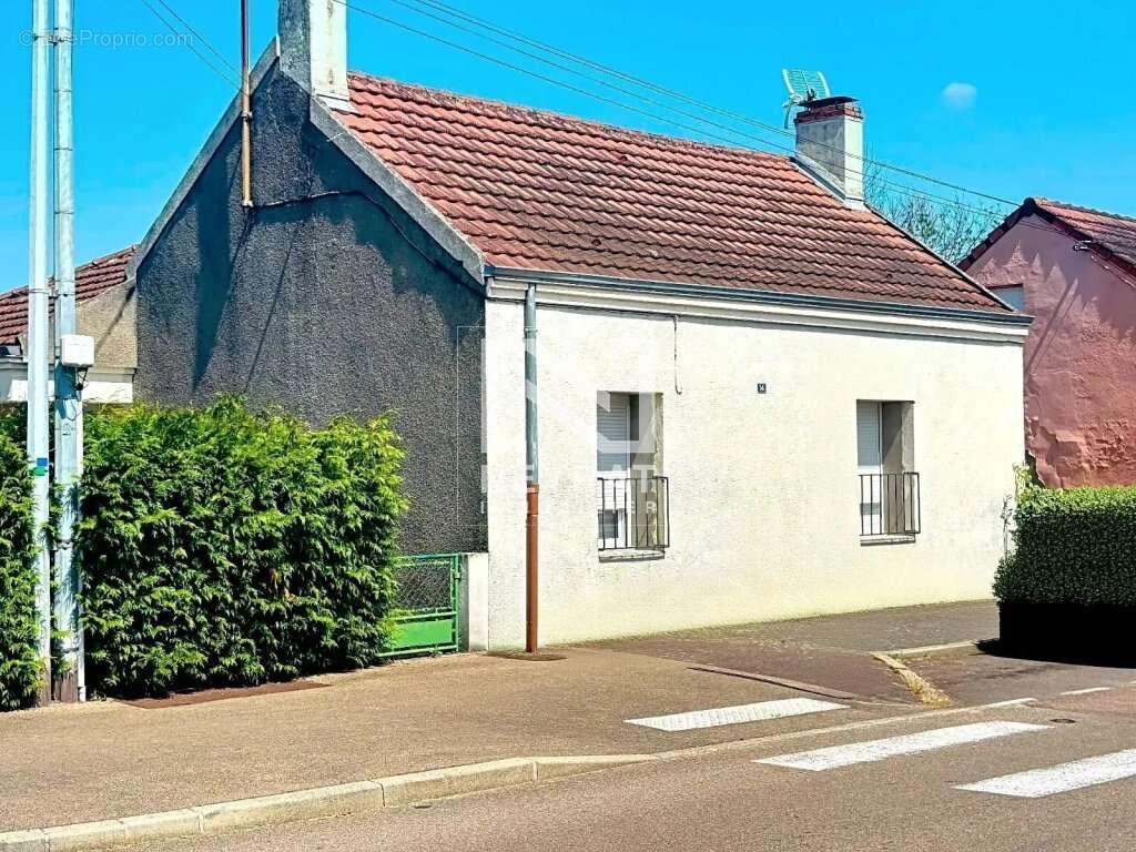 Maison à MONTCEAU-LES-MINES