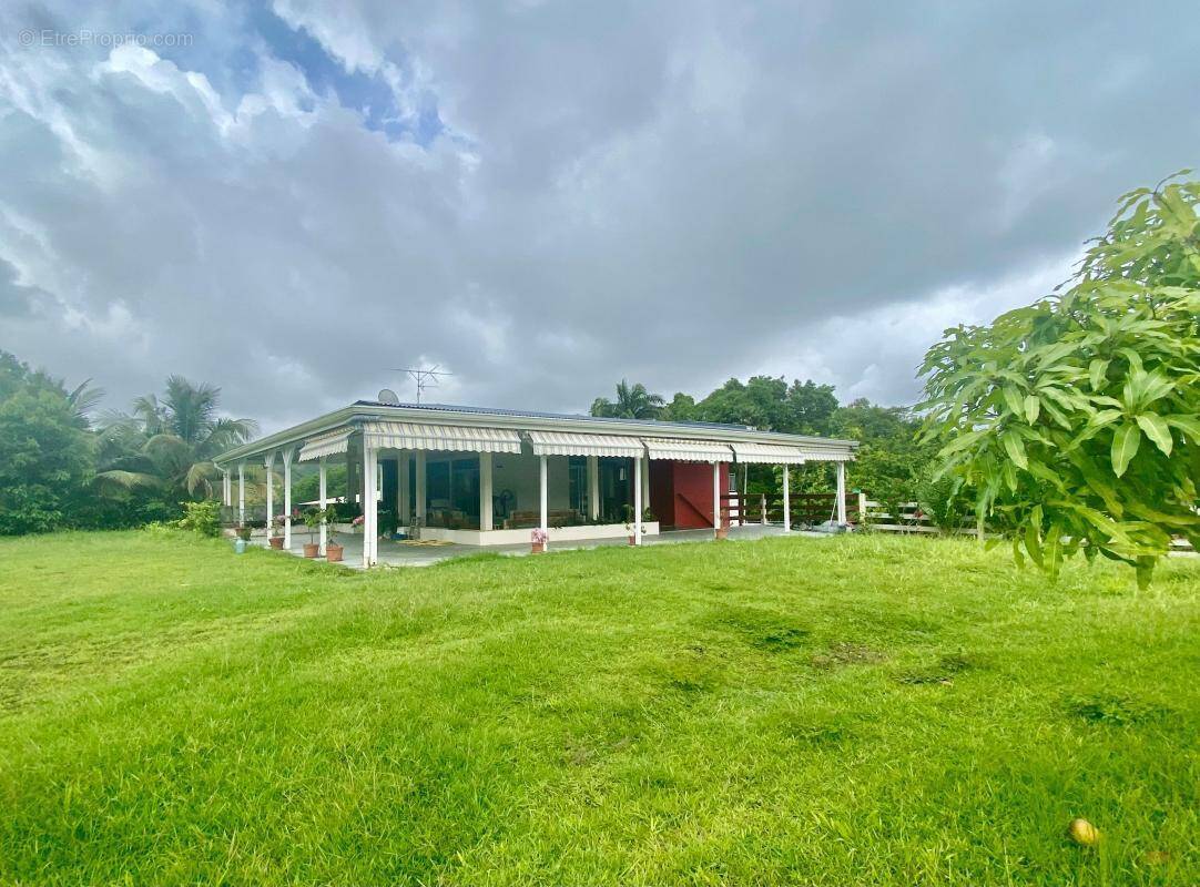 Maison à FORT-DE-FRANCE