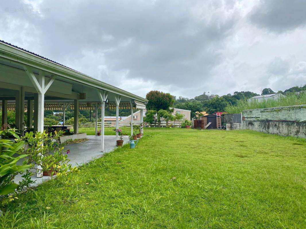 Maison à FORT-DE-FRANCE