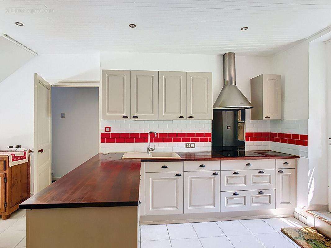 Maison à COUX-ET-BIGAROQUE