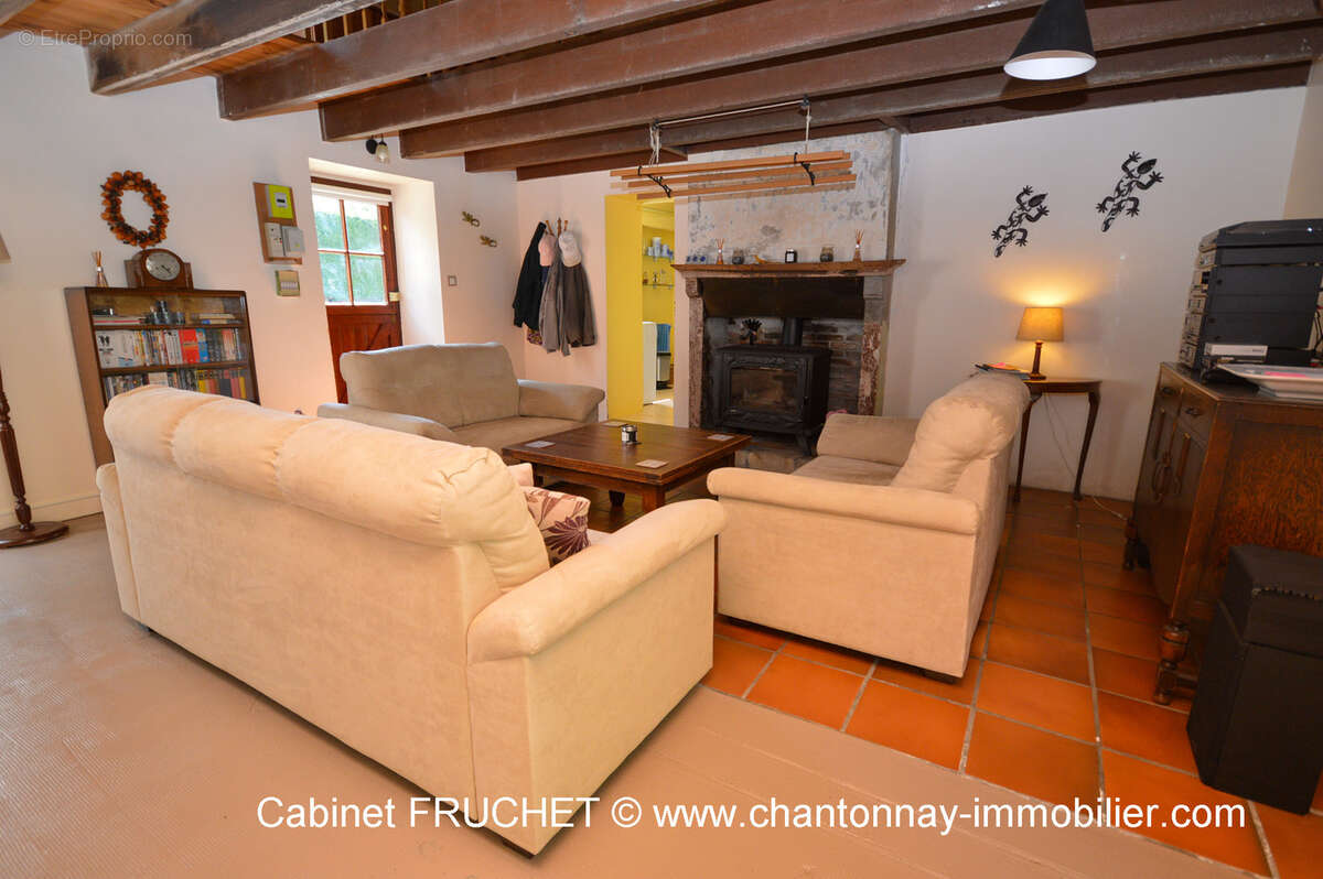 Maison à SAINTE-FLORENCE