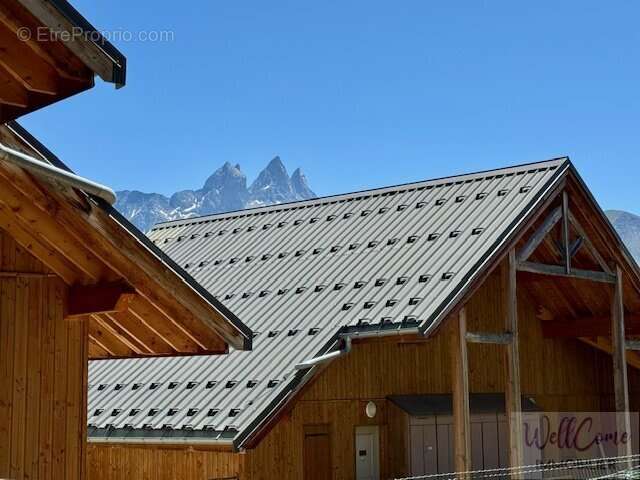 Appartement à ALBIEZ-MONTROND