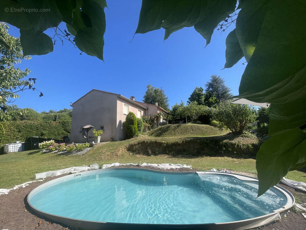 Maison à CHATILLON-SAINT-JEAN